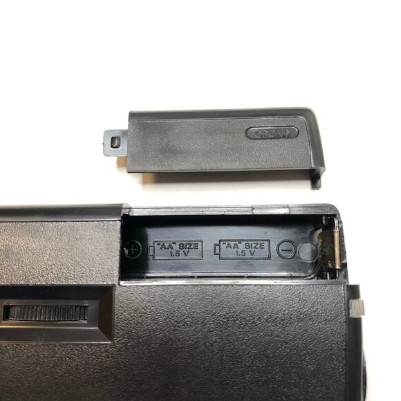 Vintage Radio Shack Micronta Illuminated 30x Handheld Pocket Microscope 63-851 - Picture 3 of 7